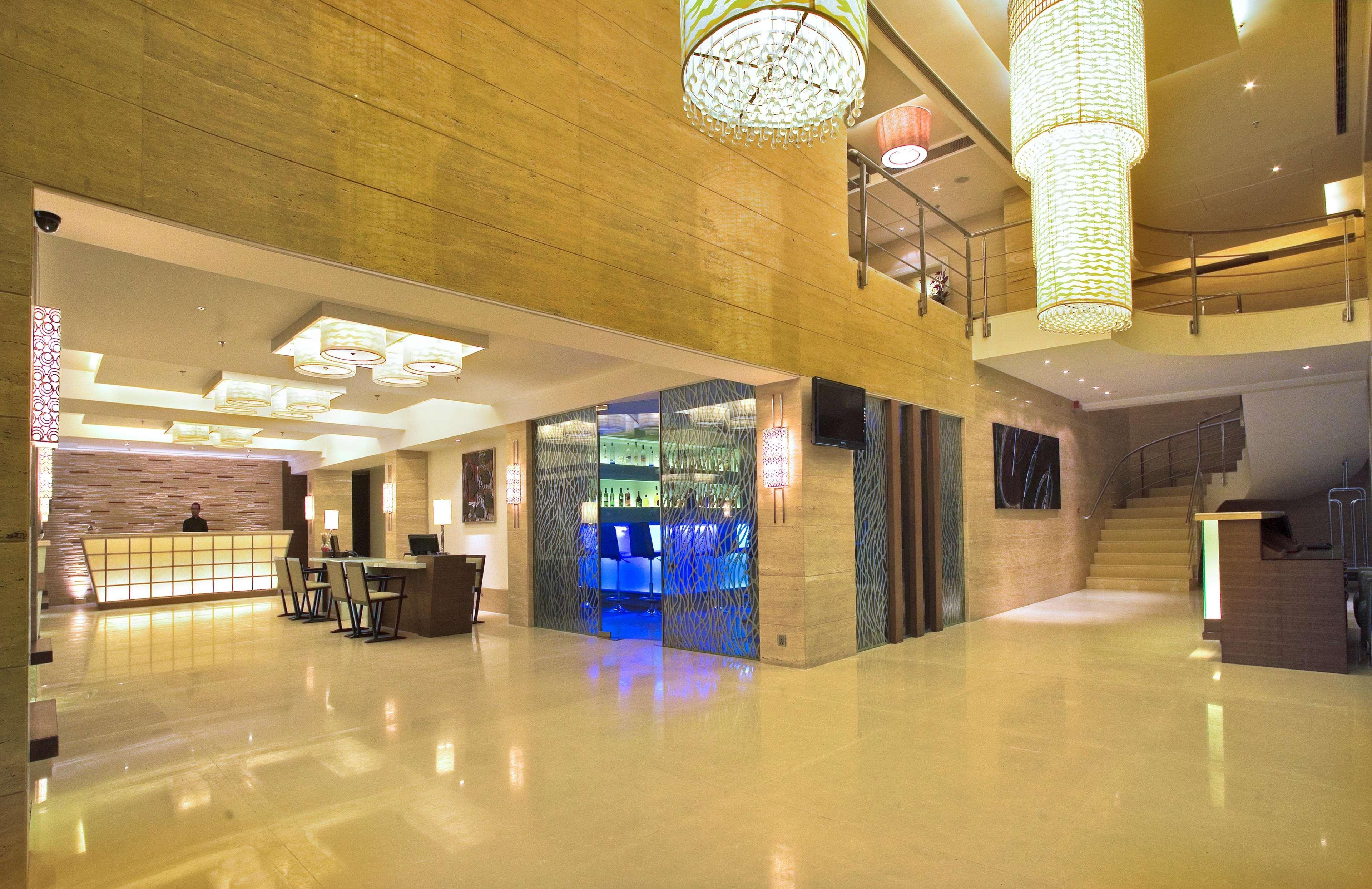 The Sonnet Kolkata Hotel Exterior photo