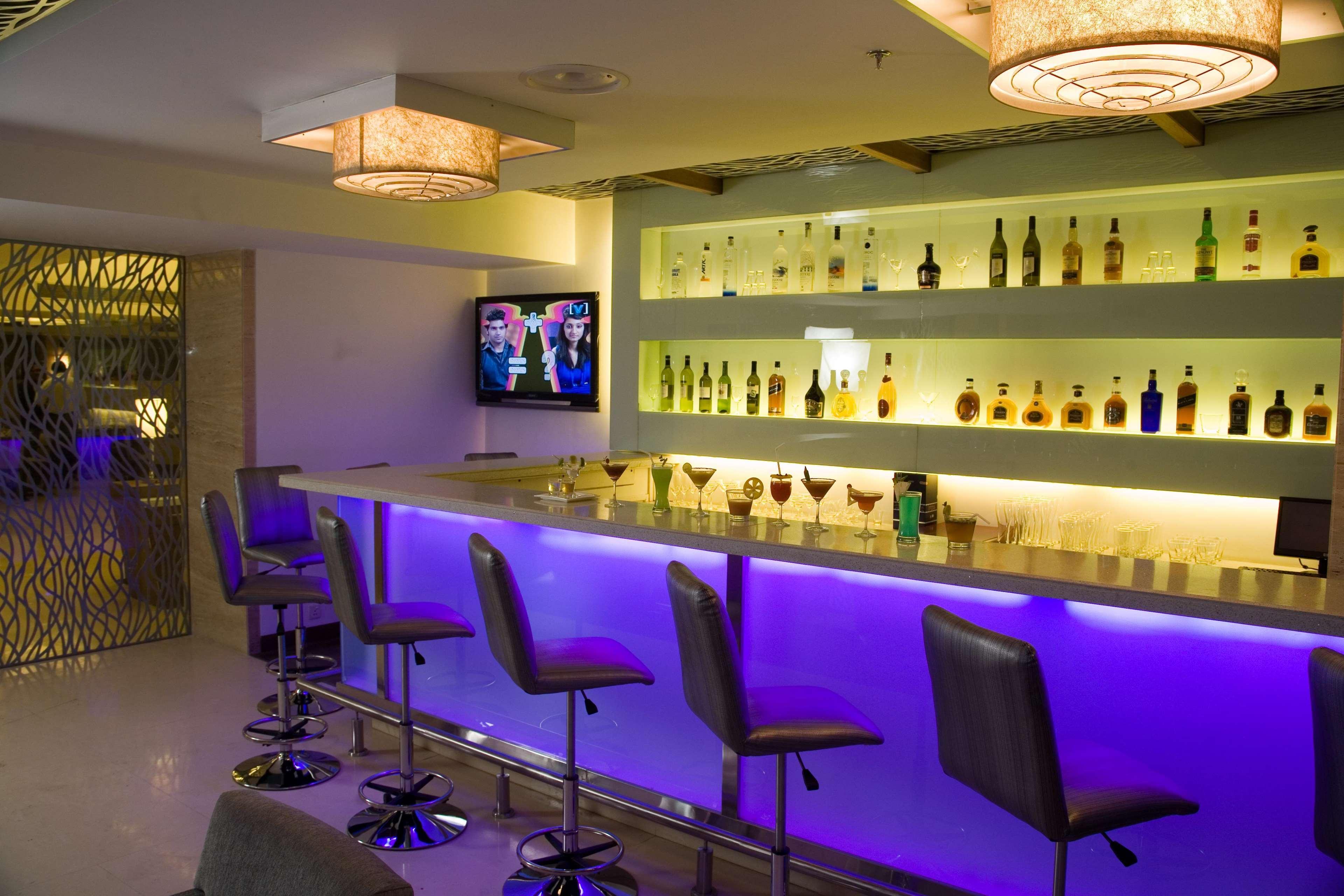 The Sonnet Kolkata Hotel Exterior photo