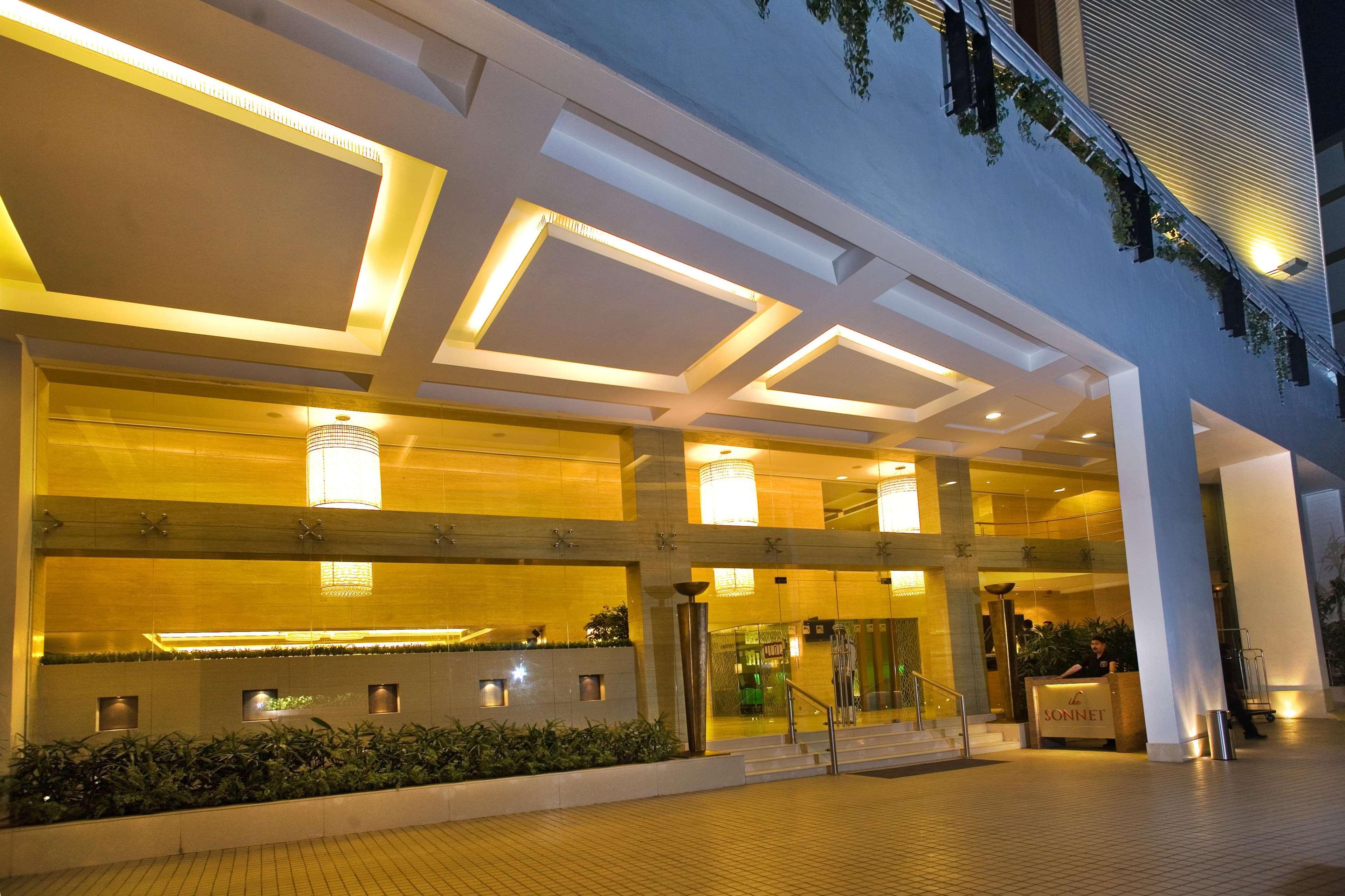 The Sonnet Kolkata Hotel Exterior photo